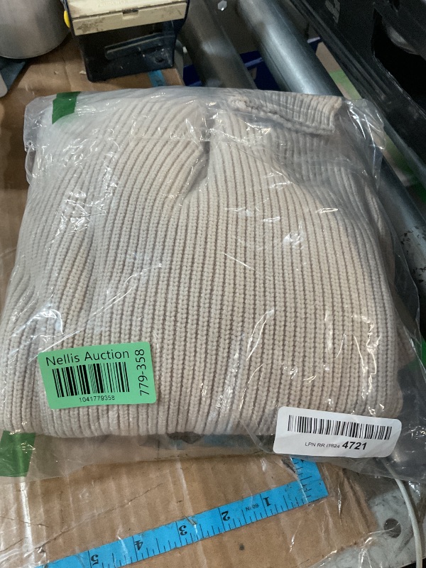 Photo 1 of (SMALL) LUgerlov Women's Oversized Sweaters Batwing Sleeve Mock Neck Jumper Tops Chunky Knit Pullover Sweater (Beige, S/M)
