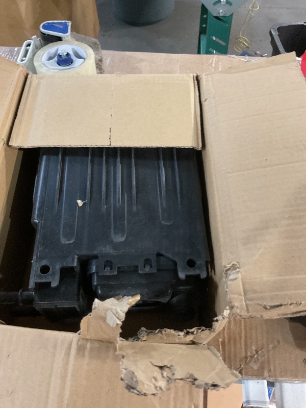 Photo 1 of ***(PARTS ONLY/ MAJOR DAMAGE/ NON FUNCTIONAL)***VORGENS 911-307 Vapor Canister, Fit for Ford Lobo, 2009-2014 | Ford F-150, 2009-2014 | Lincoln Mark LT, 2011-2014 - Replace for Dorman Evaporative Emissions Charcoal Canister