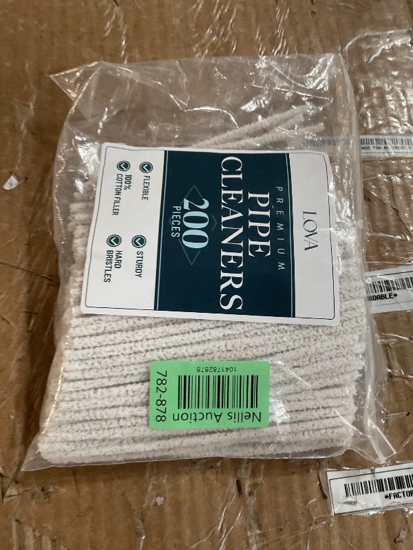Photo 1 of (200) Lova  Cleaners Bulk (Hard Bristle) Easily Cleans, Glass Pipe Cleaner for Cleaning, Glass Pipes, Pipecleaners, Chenille Stems, (6 Inchs), 100% Cotton, Steel Wire, White
