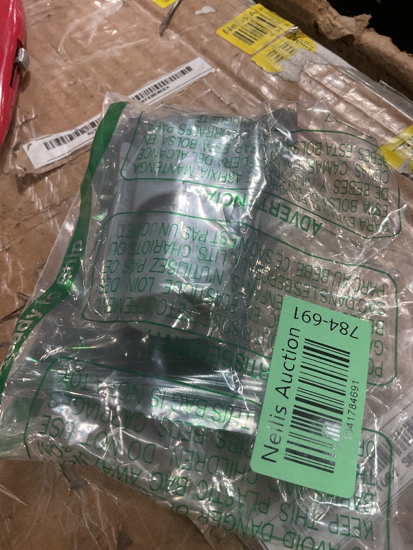 Photo 1 of E-Simpo 2pcs 4Pin Gx24q CFL to E26/E27 Medium Screw LED Bulb Base Holder Light Socket Adapter Converter. NOT Plug and Play, Need Rewire/Bypass Ballast. (2-Pack)