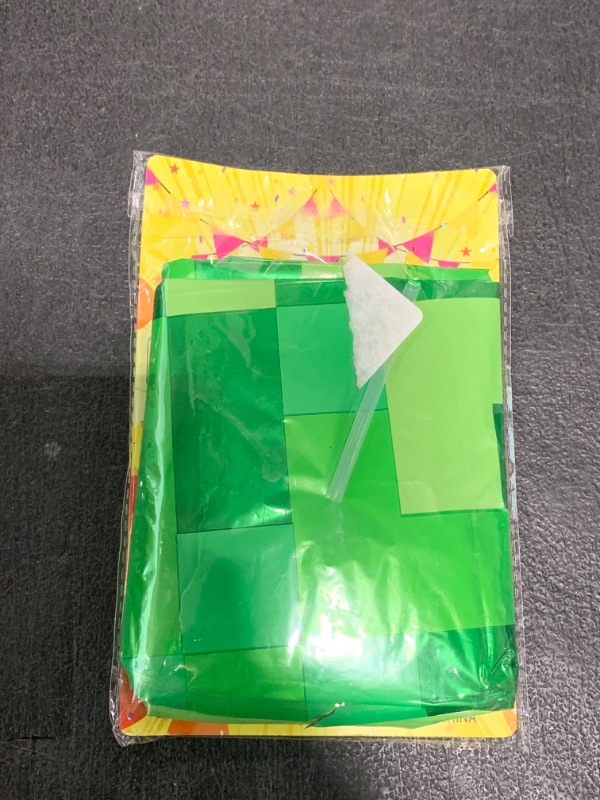 Photo 1 of 40 Inch Giant Green Pixel Miner Theme Number Foil Balloons Large MIning Number 7 Balloons Party Balloons Birthday Party Decorations Supplies Number 0-9 Available for Kids' Birthday Anniversary Party