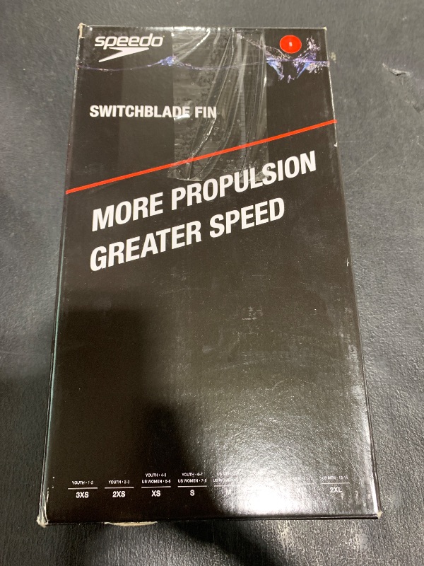 Photo 1 of Speedo Unisex-Adult Swim Training Fin Rubber Medium Blade