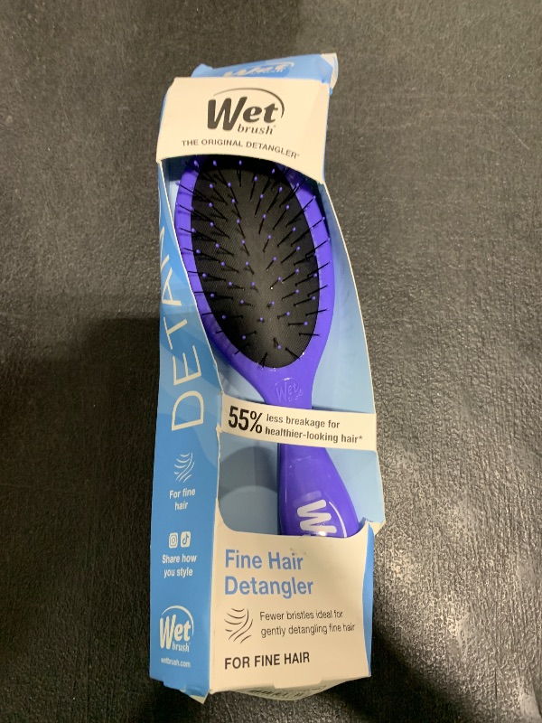 Photo 1 of Wet Brush Custom Care Thin Hair Detangler Purple