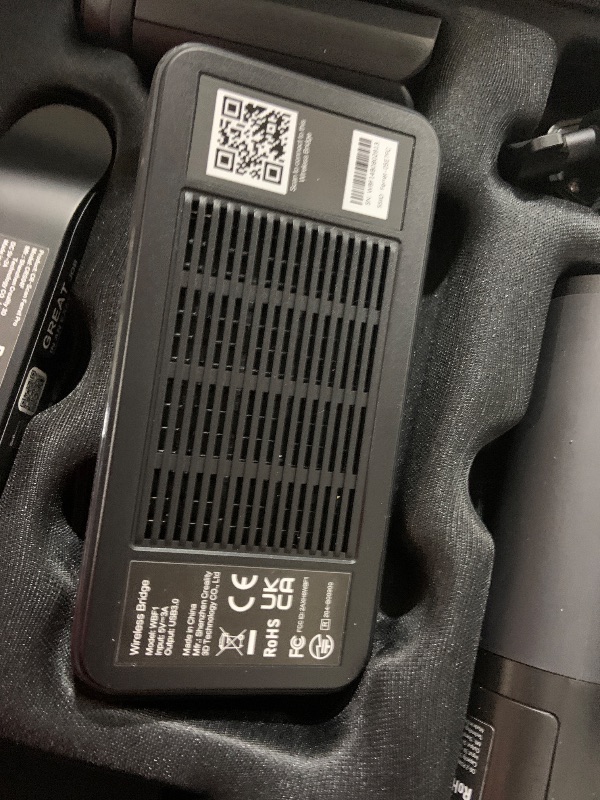 Photo 1 of CREALITY CR Scan Ferret Pro 3D Scanner, 0.1mm Accuracy Fast Full Color Scanning, Enhanced Anti Shake Tracking, Equipped with Wifi6 Wireless Bridge, Power Bank, Support Windows, Mac, Android, iOS