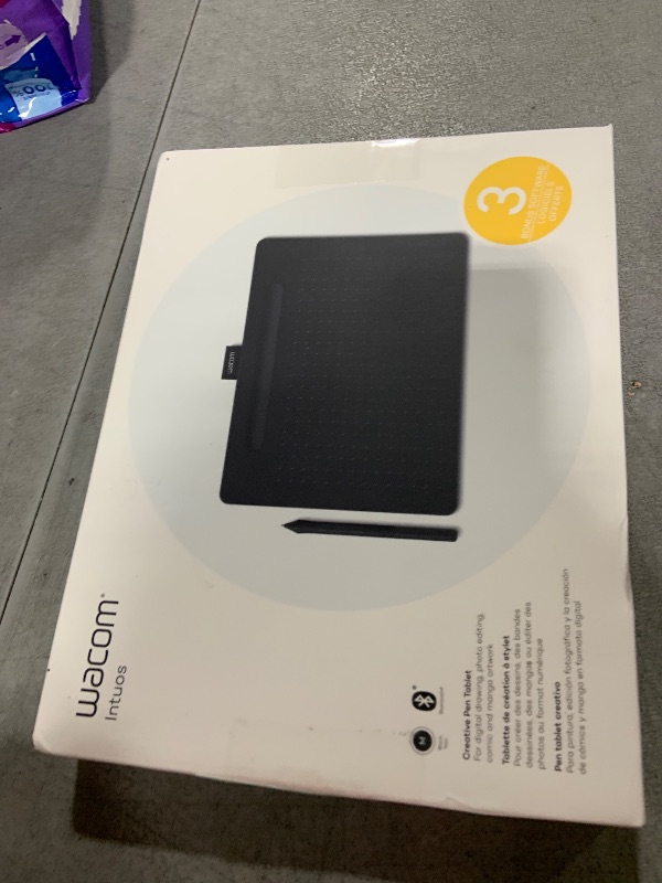 Photo 1 of Wacom Intuos Medium Bluetooth Graphics Drawing Tablet, Portable for Teachers, Students and Creators, 4 Customizable ExpressKeys, Compatible with Chromebook Mac OS Android and Windows - Black