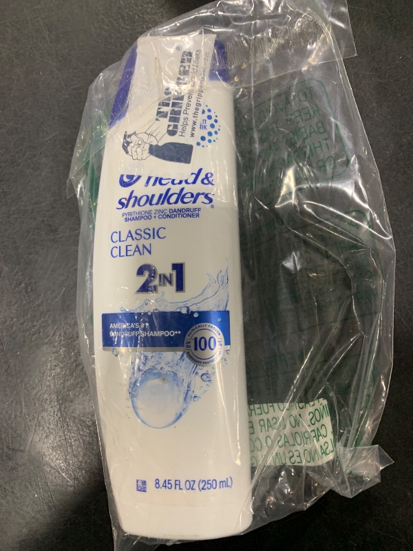 Photo 1 of Head and Shoulders Classic Clean 2-in-1 Anti-Dandruff Shampoo + Conditioner 8.45 Fl Oz