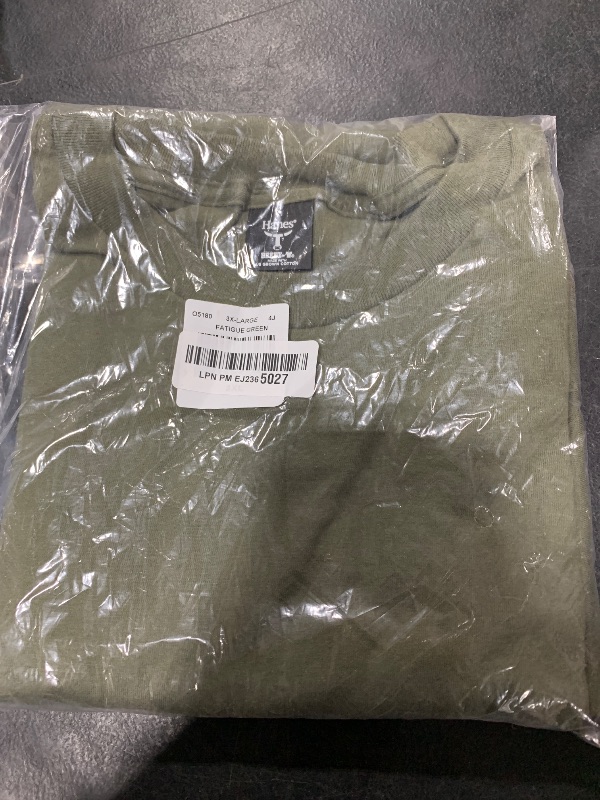 Photo 1 of Hanes Men's Beefy Heavyweight Short Sleeve T-shirt