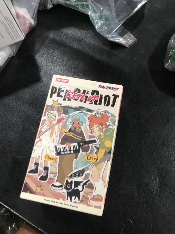 Photo 1 of POP MART PEACH RIOT