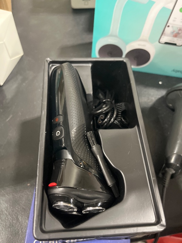 Photo 1 of rategist Cordless Electric Razor for Men: 3-in-1 Shaver for Beard/Nose/Sideburns - IPX7 Waterproof Travel Kit - Turbo Speed & Precision Blades