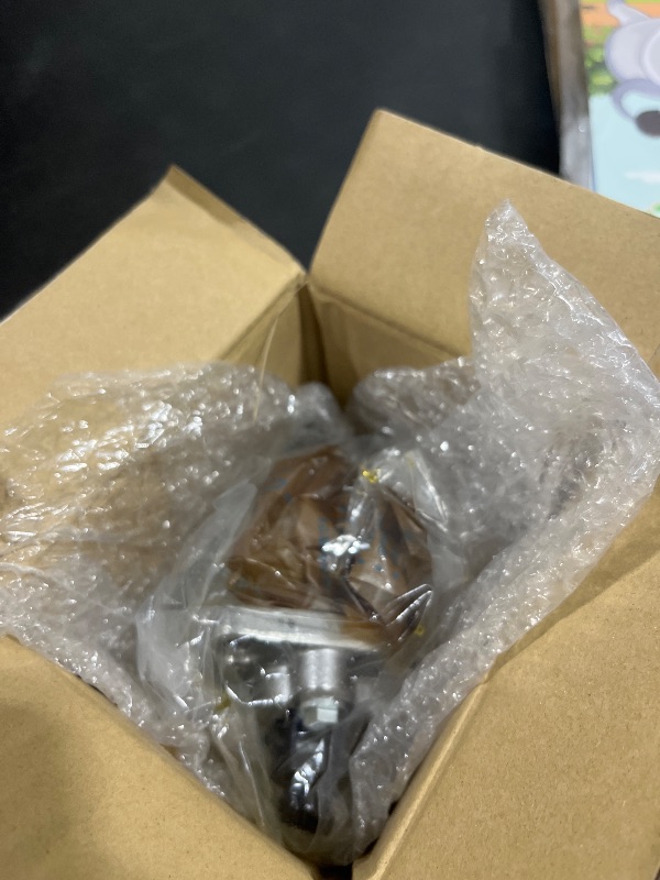 Photo 1 of FridayParts Fuel Injection Pump 658A527143 8970345910 8970345916 Compatible for Isuzu 3LA1 3LB1 3LD1 3LD2 4LB1 4LC1 4LE1 4LE2 Engine