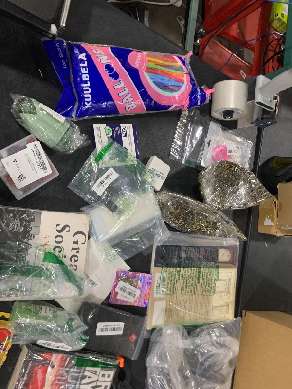 Photo 1 of Mixed Lots Mixed Items 