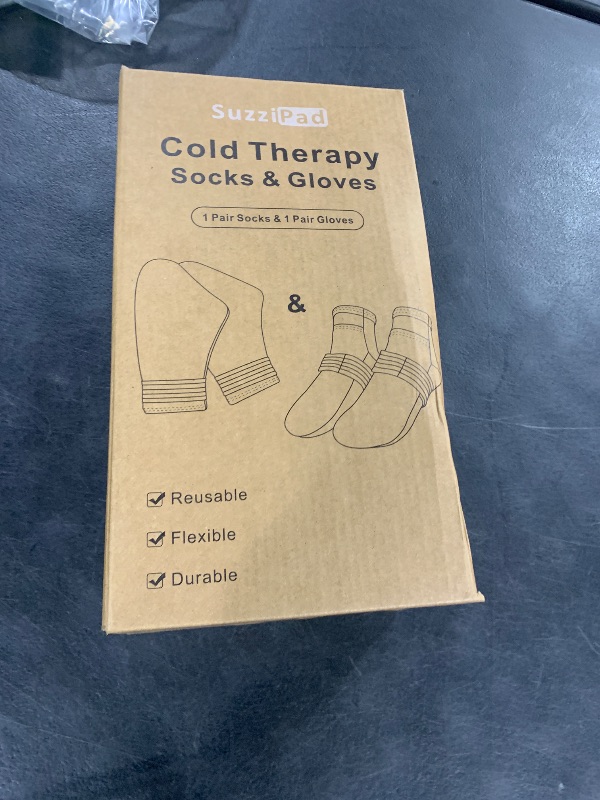 Photo 1 of SuzziPad Cold Socks & Hand Ice Pack, Cooling Gloves for Chemotherapy, Chemo Care Package for Women and Men, S/M, Purple