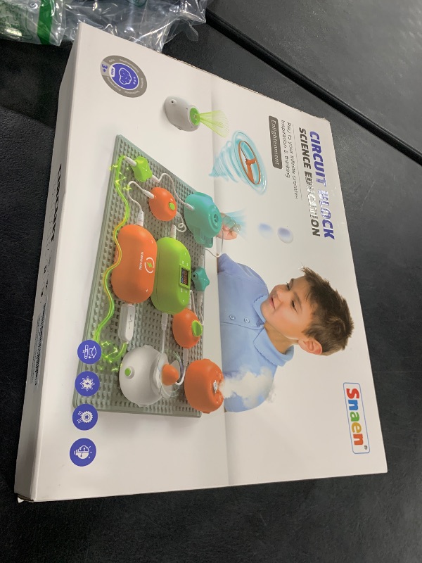 Photo 1 of SNAEN Science Circuits Toy for Kids DIY Electronics, Over 300 Projects, 31 Parts, Educational Gifts for Kids Boys Girls Ages 3 4 5 6 7 8 9 10 11 12