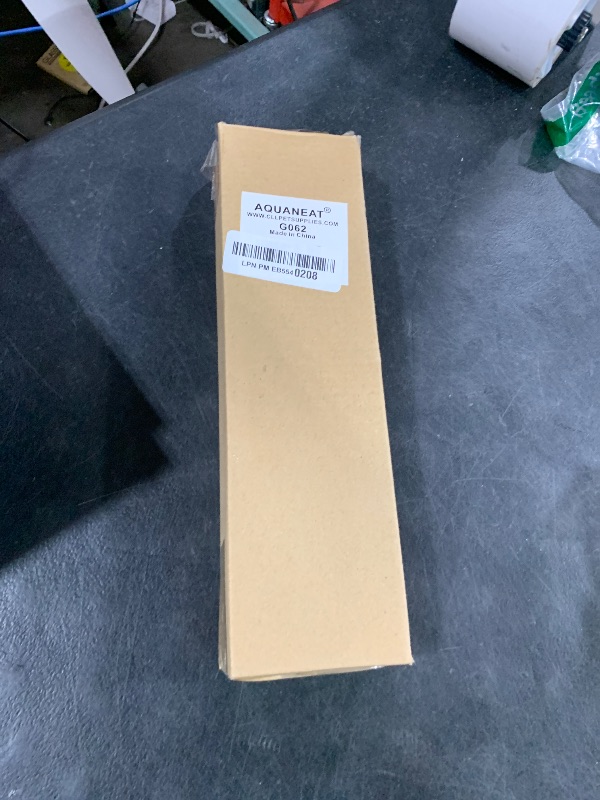 Photo 1 of AQUANEAT LED Aquarium Light Full Spectrum 12 Inch Fish Tank Light Fresh Water