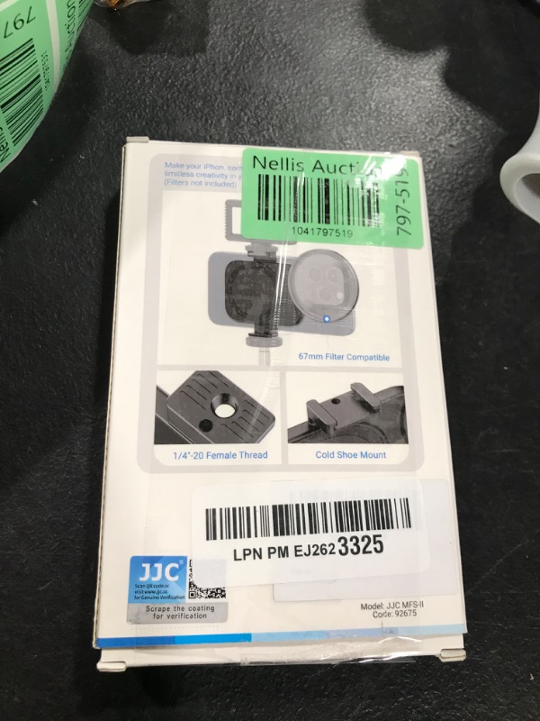 Photo 1 of Magnetic mobile filter adapter system 