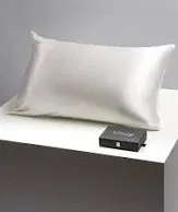 Photo 1 of Pillowcase - White - Queen