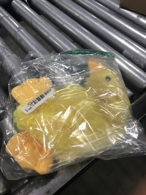 Photo 1 of Best Pet Supplies Crinkle Dog Toy for Small, Medium, and Large Breeds, Cute No Stuffing Duck with Soft Squeaker, Fun for Indoor Puppies and Senior Pups, Plush No Mess Chew and Play - Yellow1041802541
