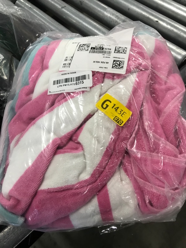 Photo 1 of Great Bay Home 100% Cotton Beach Towels | 2 Pack of 30 x 60" Pink Pool Towels for Adults and Kids| Absorbent & Quick Dry Towels (Pink/White Flamingo & Stripe)