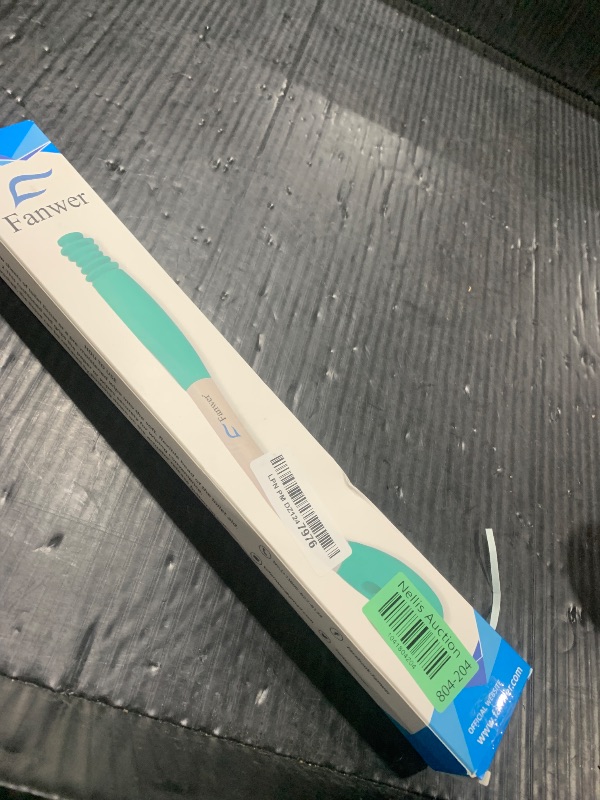 Photo 1 of Fanwer Toilet Aids Tools,Long Reach Comfort Wipe,Extends Your Reach Over 15" Grips Toilet Paper or Pre-Moistened Wipes