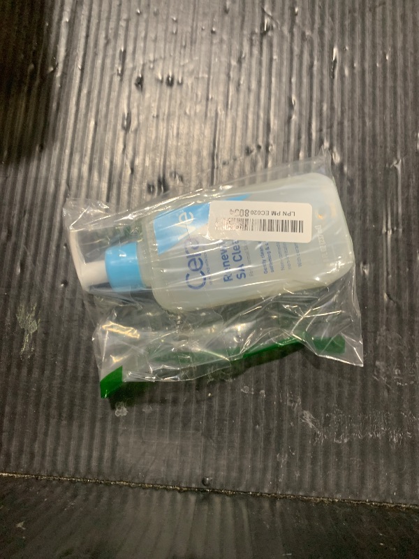 Photo 1 of CeraVe Renewing Salicylic Acid Cleanser, Formulated With Hyaluronic Acid, Niacinamide, & Ceramides, Gentle BHA Exfoliating Face Wash Smooths & Softens Skin, Non Comedogenic & Fragrance Free, 8 Ounce