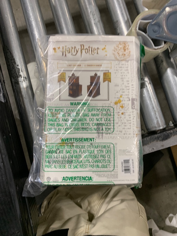Photo 1 of Department 56 Harry Potter Village Leaky Cauldron Lit Building, 7.91 Inch, Multicolor