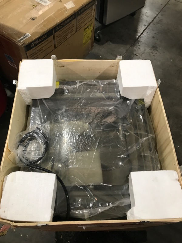Photo 1 of Vacmaster VP320 Commercial Countertop Chamber Vacuum Sealer Machine, ½ HP Oil Pump, 16” Seal Bar, 10 Programmable Settings, Large Vacuum Food Sealer Machine for Liquids, Meats & Sous Vide