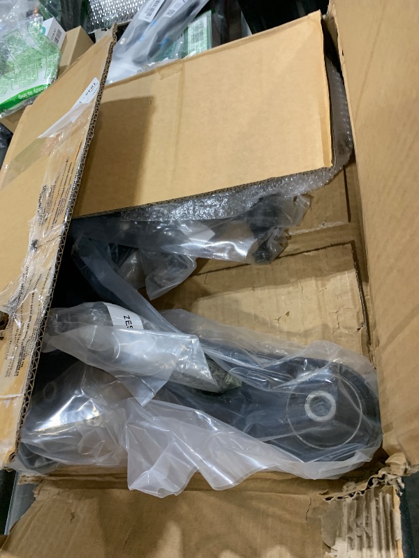Photo 1 of CONTROLLER ARMS UNKNOWN MAKE/MODEL 