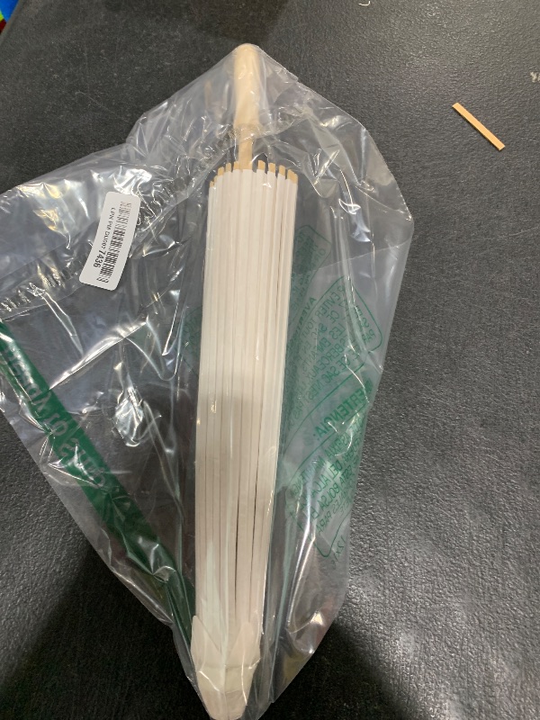 Photo 1 of White Color Paper Decorative Umbrella Hand Painted Oiled Paper Umbrella Art Decor Vintage Parasol Vintage Umbrella with Wooden Handle Handle for Dance Perform Prop Cosplay(60cm)