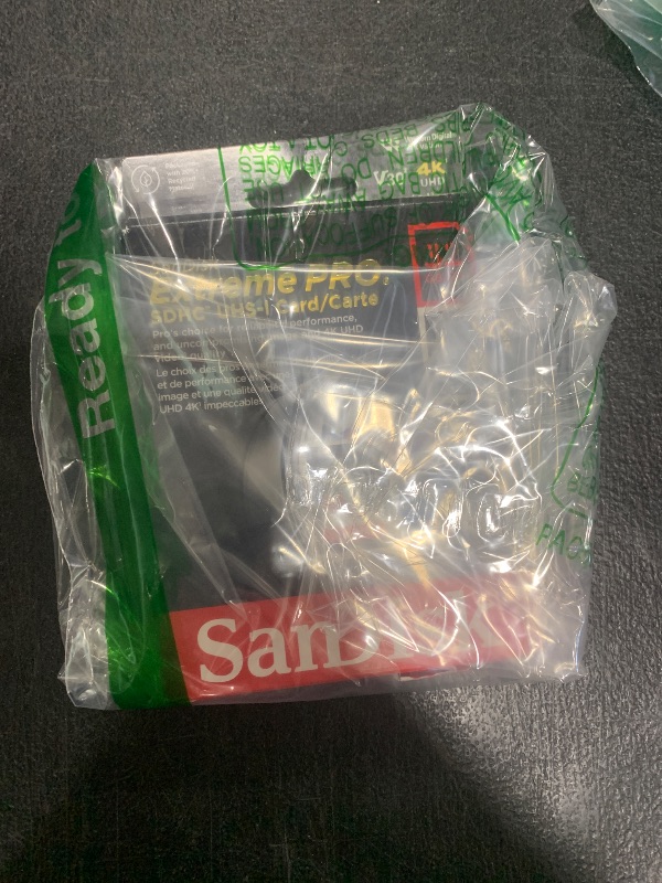 Photo 1 of SanDisk 32GB Extreme PRO SDHC UHS-I Memory Card - C10, U3, V30, 4K UHD, SD Card - SDSDXXO-032G-GN4IN