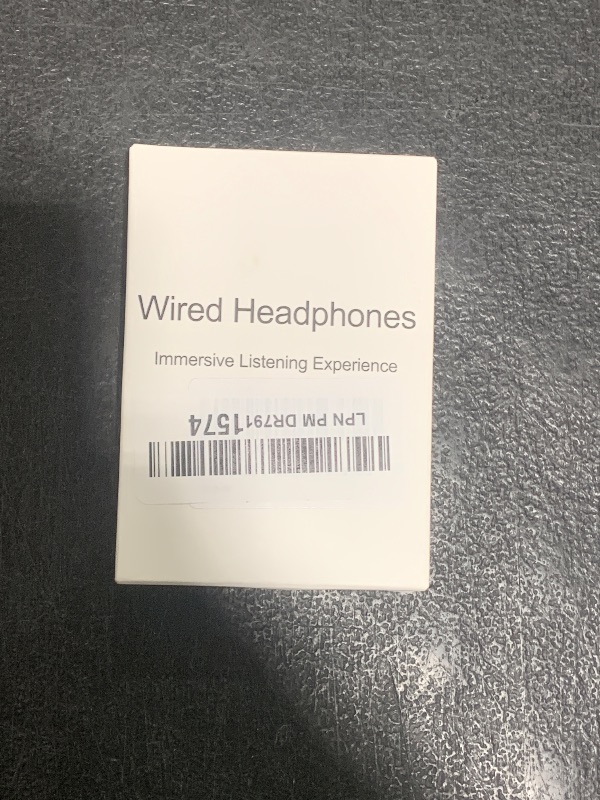 Photo 1 of 2 Packs USB C Headphones for iPhone 16/15 Pro Max Plus Type C Earbuds Wired Earphones with Mic & Remote Control Noise Cancelling for iPhone 16/15 pro, iPad Pro, Galaxy S23/S22/S21/S20/Ultra Note 10/20