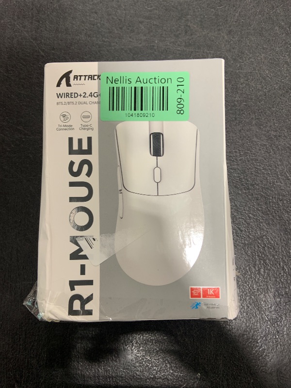 Photo 1 of ATTACK SHARK R1 Wireless Gaming Mouse,Tri-Mode Connection (2.4G/Wired/BT5.2),55g Lightweight,18K DPI Optical Sensor,HUYU 20 Million Key Life,Ergonomic Design,for PC/Laptop/Win/Mac(White)