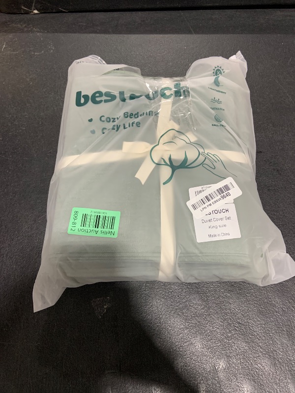 Photo 1 of BESTOUCH Duvet Cover Set 100% Washed Cotton Linen Feel Super Soft Comfortable Chic Lightweight 3 PCs Home Bedding Set Solid Green King