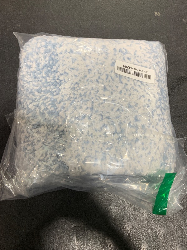 Photo 1 of Arotive Bathroom Rug, Shaggy Soft Microfiber, Ultra Absorbent, Non Slip, Light Blue, 24" x 16"