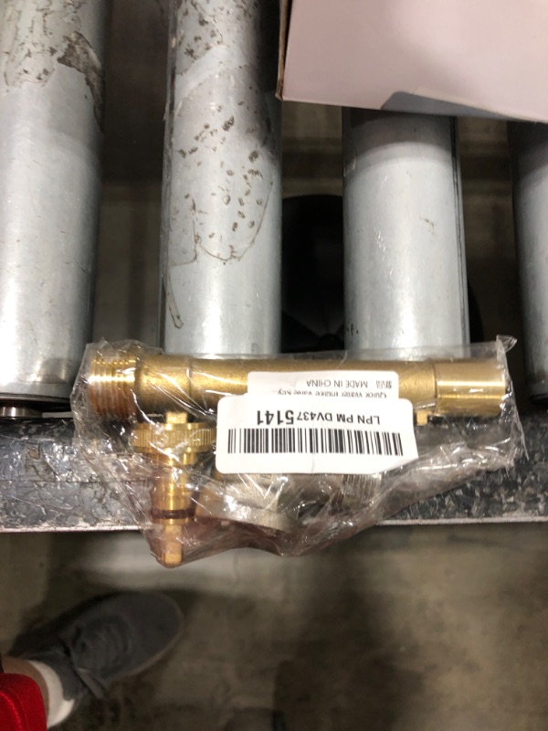 Photo 1 of Quick Water Intake Valve Key for Irrigation G3/4 Brass Quick Water Intake Valve Key Brass Quick Coupling Valve Key Sprinkler Garden Irrigation System for Agricultural Yard Garden