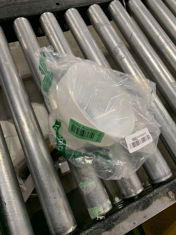 Photo 1 of CABAX Duct Reducer 6 to 4 inch Air Duct Adapter HAVC Pipe Connector for Inline Ventilation System (150mm to 100mm), White