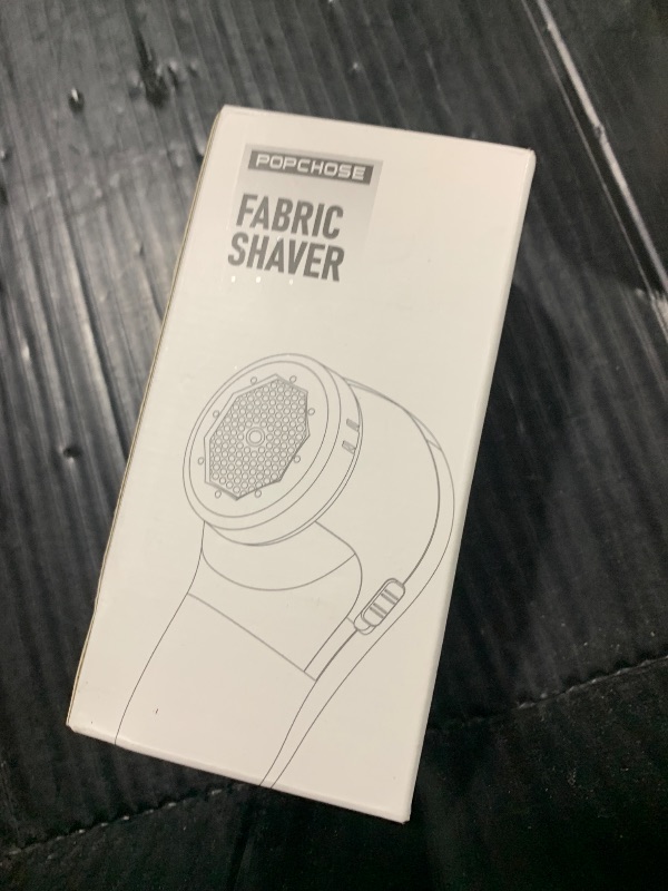 Photo 1 of POPCHOSE Fabric Shaver, Lint Remover for Clothes, Electric Lint Shaver with 6-leaf Blades, Sweater Shavers to Remove Pilling for Clothing, Couch, Furniture, Fuzz, Lint Ball, Pillings, USB Rechargeable