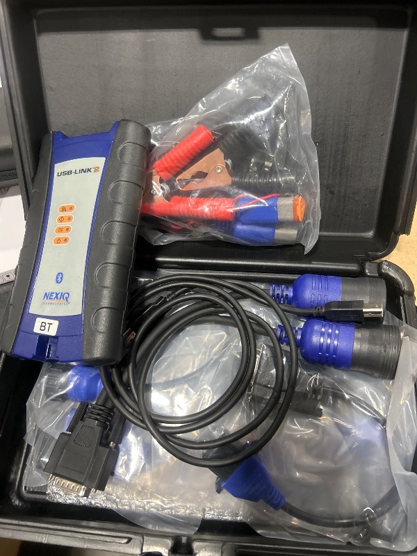 Photo 1 of Diesel Universal Heavy Duty Truck Excavator Diagnostic Scanner Tool for Nexiq USB Link 2 Heavy Duty Truck Scanner 124032Diagnosis USB Link 2 Bluetooth Interface Adapter