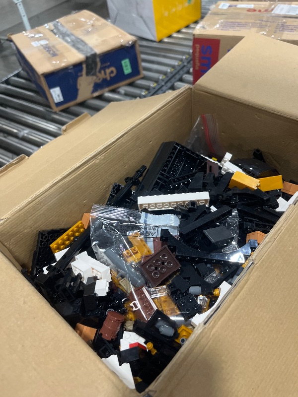 Photo 1 of Mould King Pirate Ship Model Building Blocks Kits, Black Pearl Ship MOC Model Set to Build, Large Pirates Ship Boat Model Blocks Assembly Toy for Teens Collections (5266 Pieces)