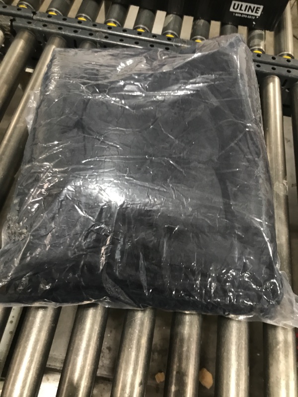 Photo 1 of black seat cushion covers
4 pck