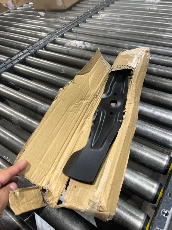Photo 1 of Ximoon 72511-VL0-S00 72531-VH7-000 Mower Blade Set Compatiable with Honda HRR216 K9 PKAA VKAA VLAA VYAA K10 K11 Mower, HRN216 HRX217 21" Microcut Twin Blade Kit Lawn Mower Replacement Part - 2 Pack