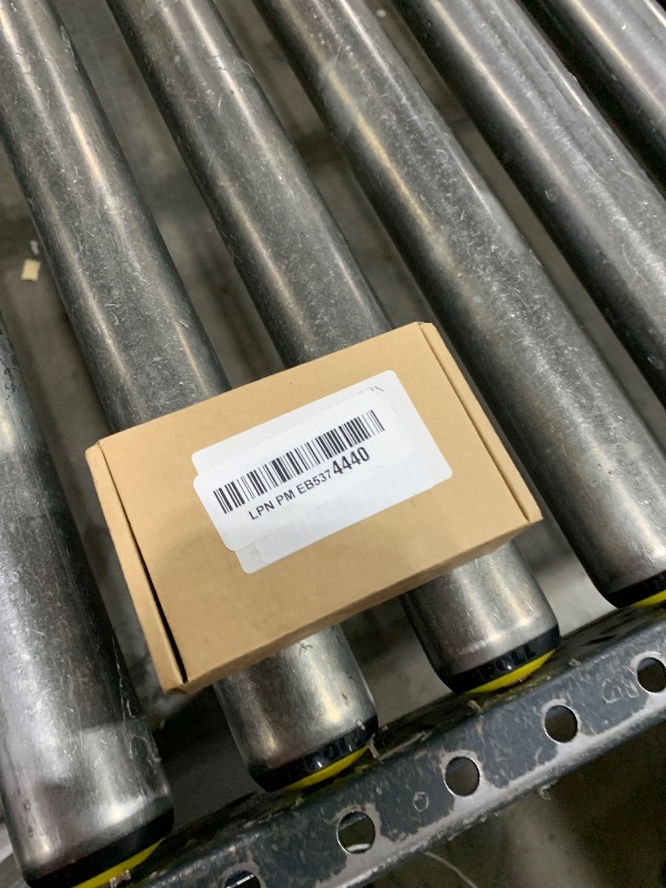 Photo 1 of ApplianPar 2Pcs Left and Right Windshield Wiper Nozzle for A3 A4 A5 S5 A7 Q3 Q5 Q7 TT Replace 4GD955987