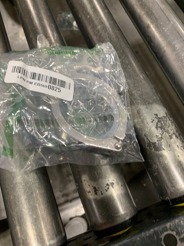 Photo 1 of QiiMii Stainless Steel 304 Single Pin Heavy Duty Tri Clamp with Wing Nut for Ferrule TC 2.5" with 1 pc Silicone Gasket
