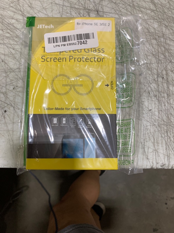 Photo 1 of JETech Screen Protector for iPhone SE 3/2 (2022/2020 Edition), 4.7-Inch, Tempered Glass Film, 3-Pack