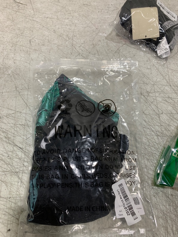 Photo 1 of NECIOUS Girls Bathing Suits Size 10 Size 9 Two Piece Tankini Swimsuit for Girls Halterneck Ruched Printed Teen Girl Swimwear Black Green