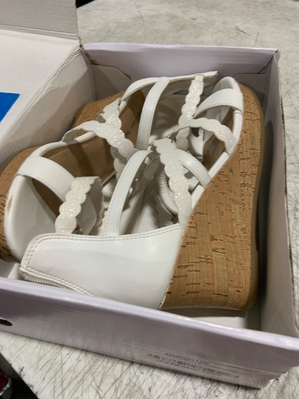 Photo 1 of DREAM PAIRS Girls Wedge Sandals Flatform Open Toe Platform Sandals Flower Wedding Party for Little Kid/Big Kid,Size 6 Big Kid,White,SDSD2412K
