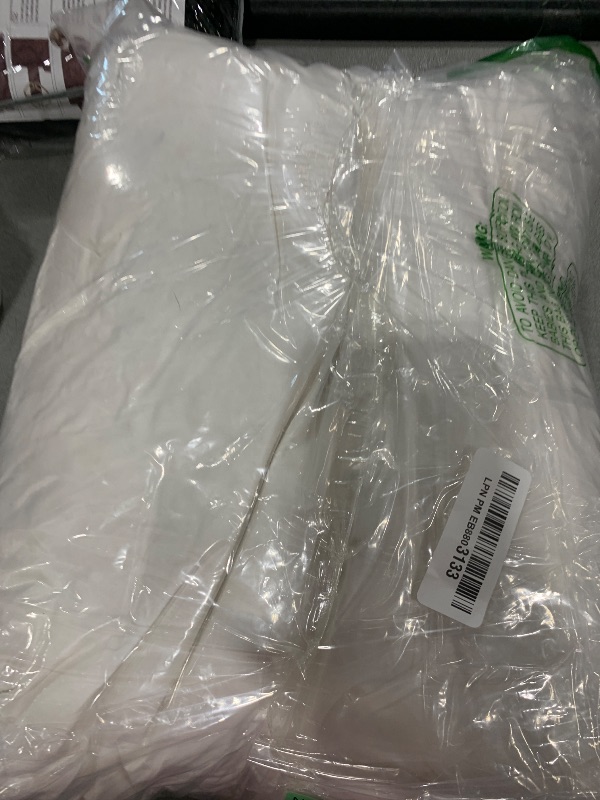 Photo 1 of Canadian White Goose Down Pillow King Size,1050+ Fill Power Soft Side Sleeper Pillow for Sleeping Neck Pain Relief,100% Cotton Shell 600 Thread Count Bed White Hotel Quality Fluffy Pillows