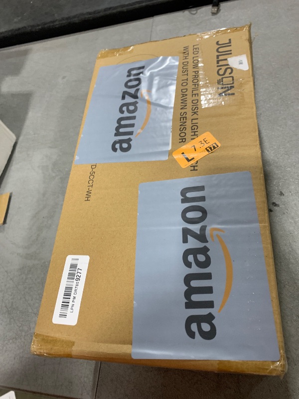 Photo 1 of JULLISON 6 Inch LED Low Profile Disk Light with Dust to Dawn Sensor, 120VAC, 15W, 5CCT Color Changing, 1000LM, Non-Dimmable, ETL, Shower Rated Screw in Photocell Ceiling Light, White/8 Packs