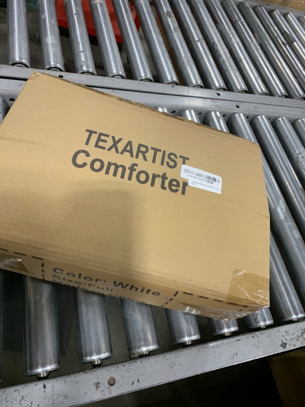 Photo 1 of TEXARTIST Premium 2100 Series Full Comforter All Season Breathable Cooling White Comforter Soft 4D Spiral Fiber Quilted Down Alternative Duvet with Corner Tabs Luxury Hotel Style (82"x86")