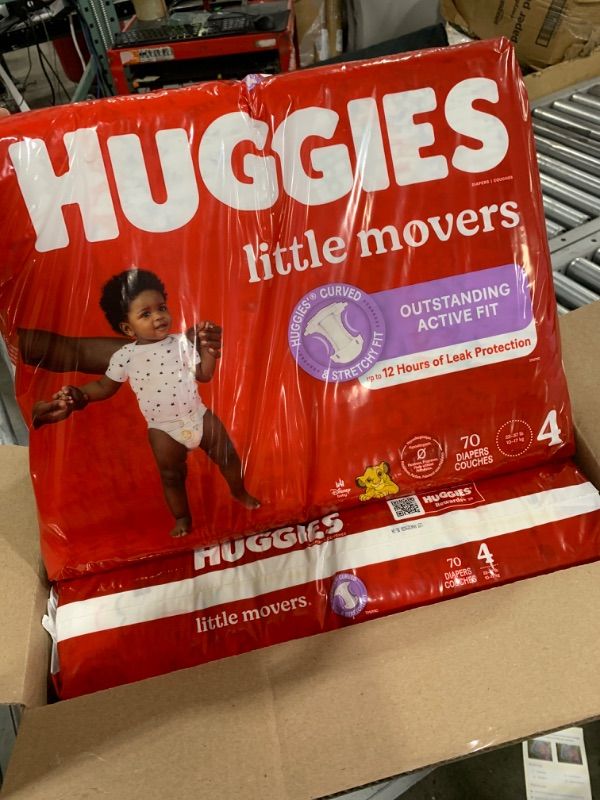 Photo 1 of Huggies Little Movers Baby Diapers, Size 4, 140 ct