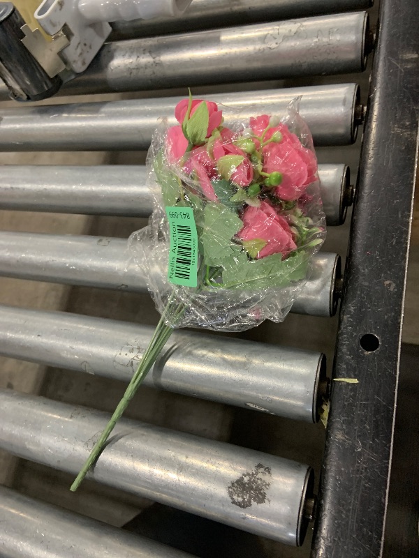 Photo 1 of FAKE FLOWERS